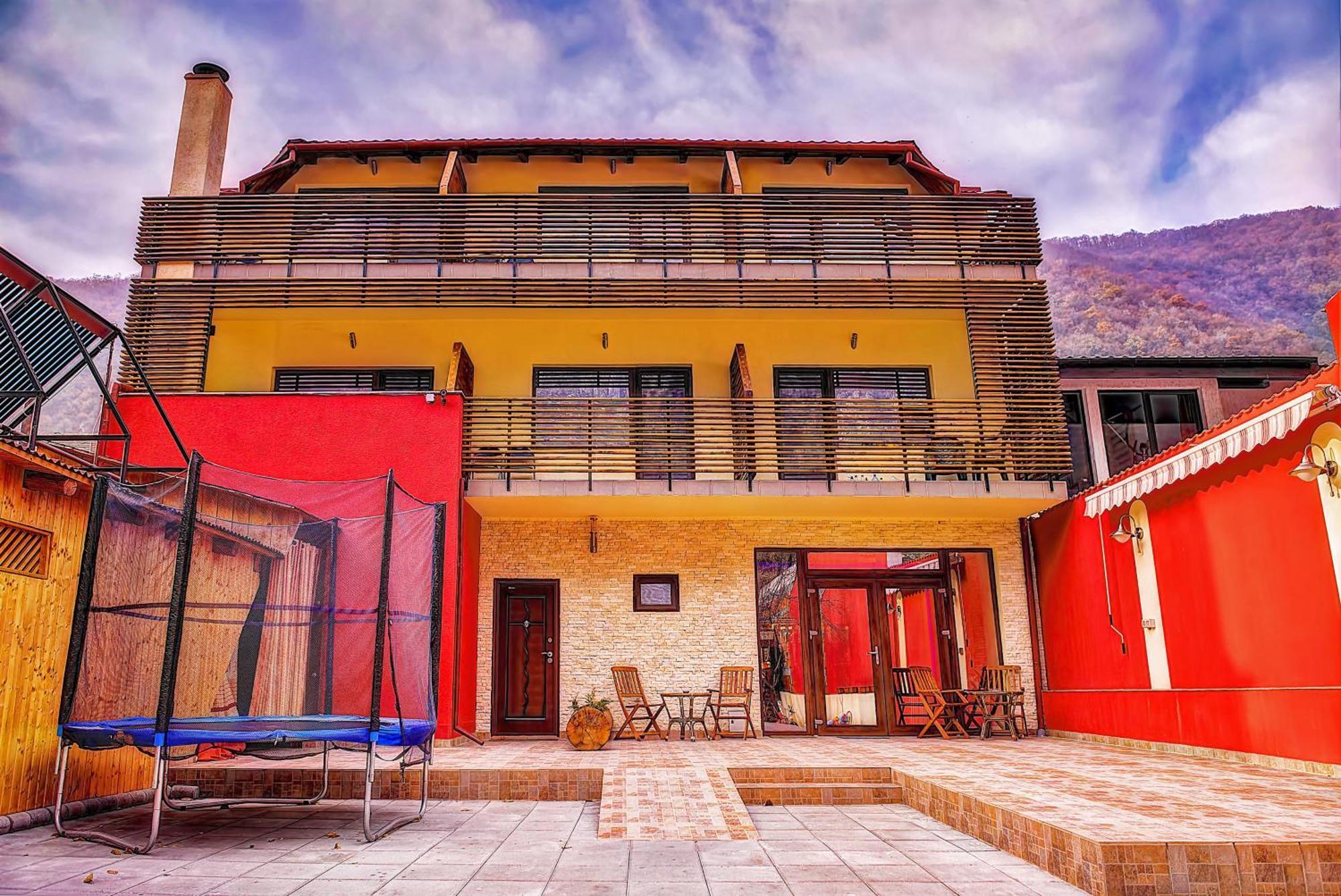 Pensiunea Jojo Băile Herculane Exterior foto